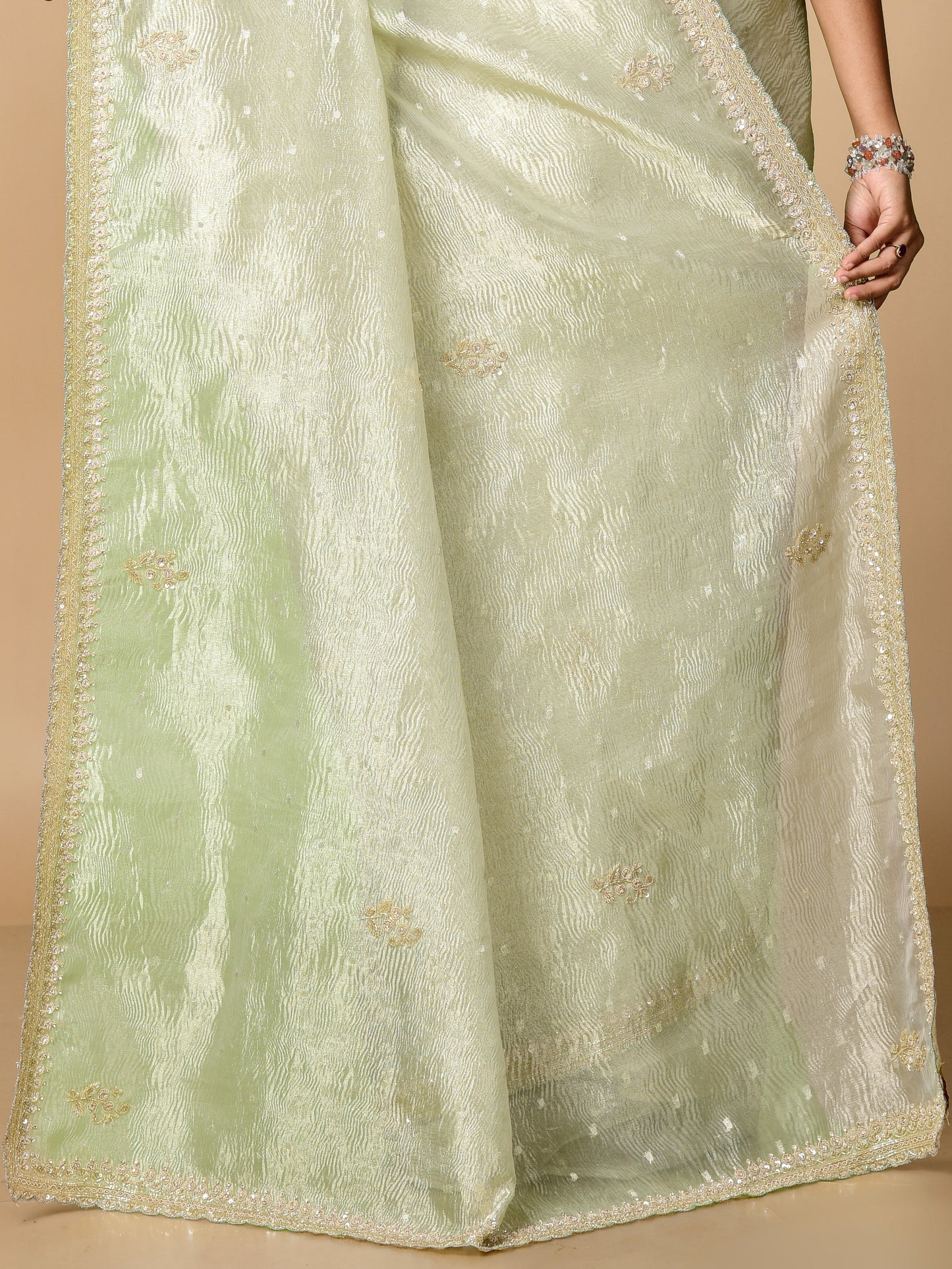 VAISHALI crushed tissue pearl zardosi