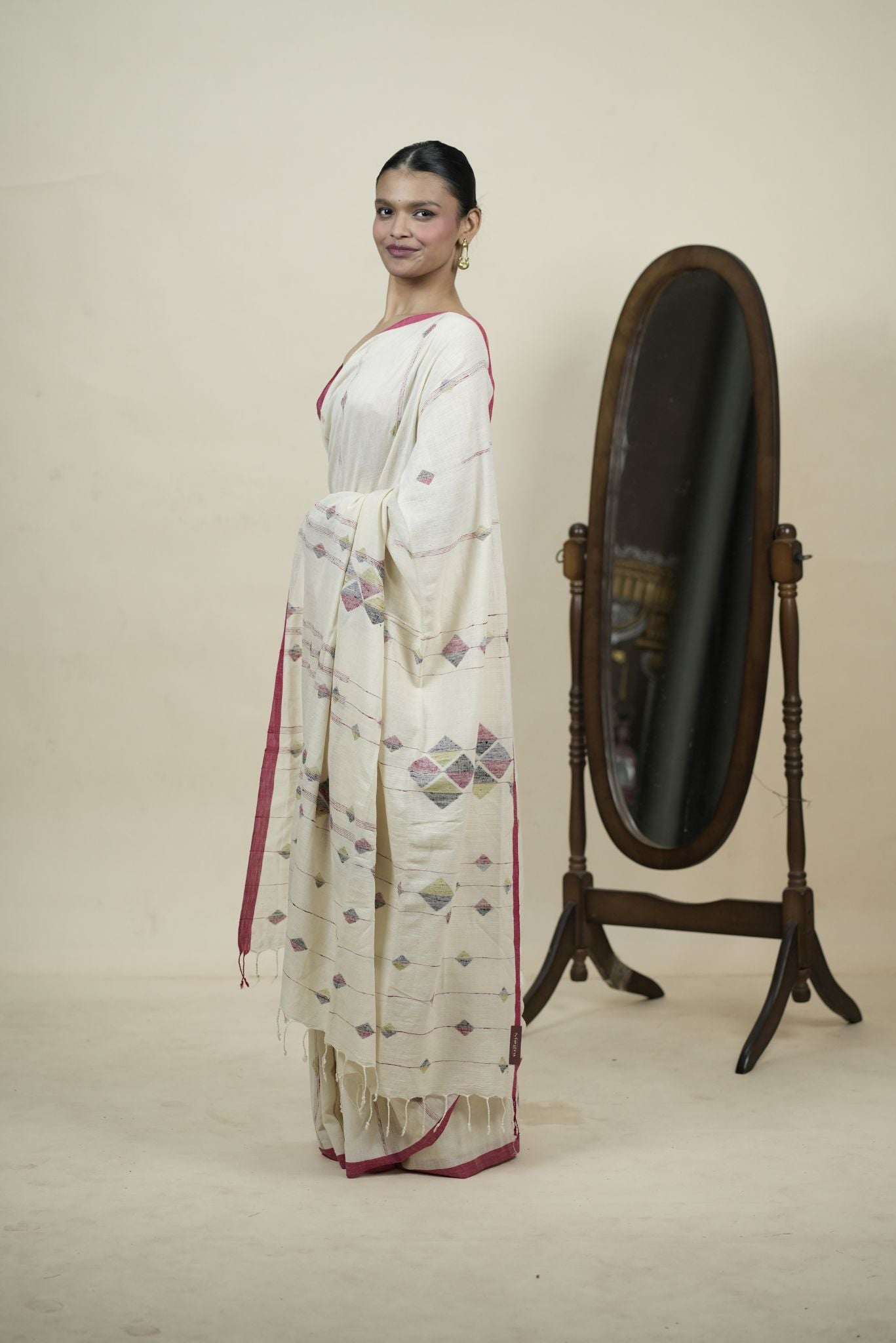 NOOR E JAMDANI - WHITE