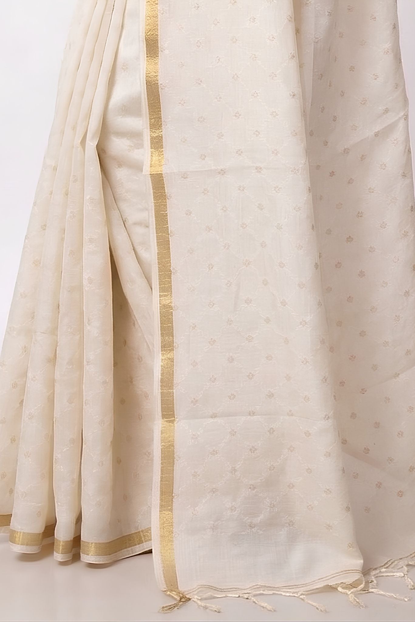 MRINALINI - WHITE