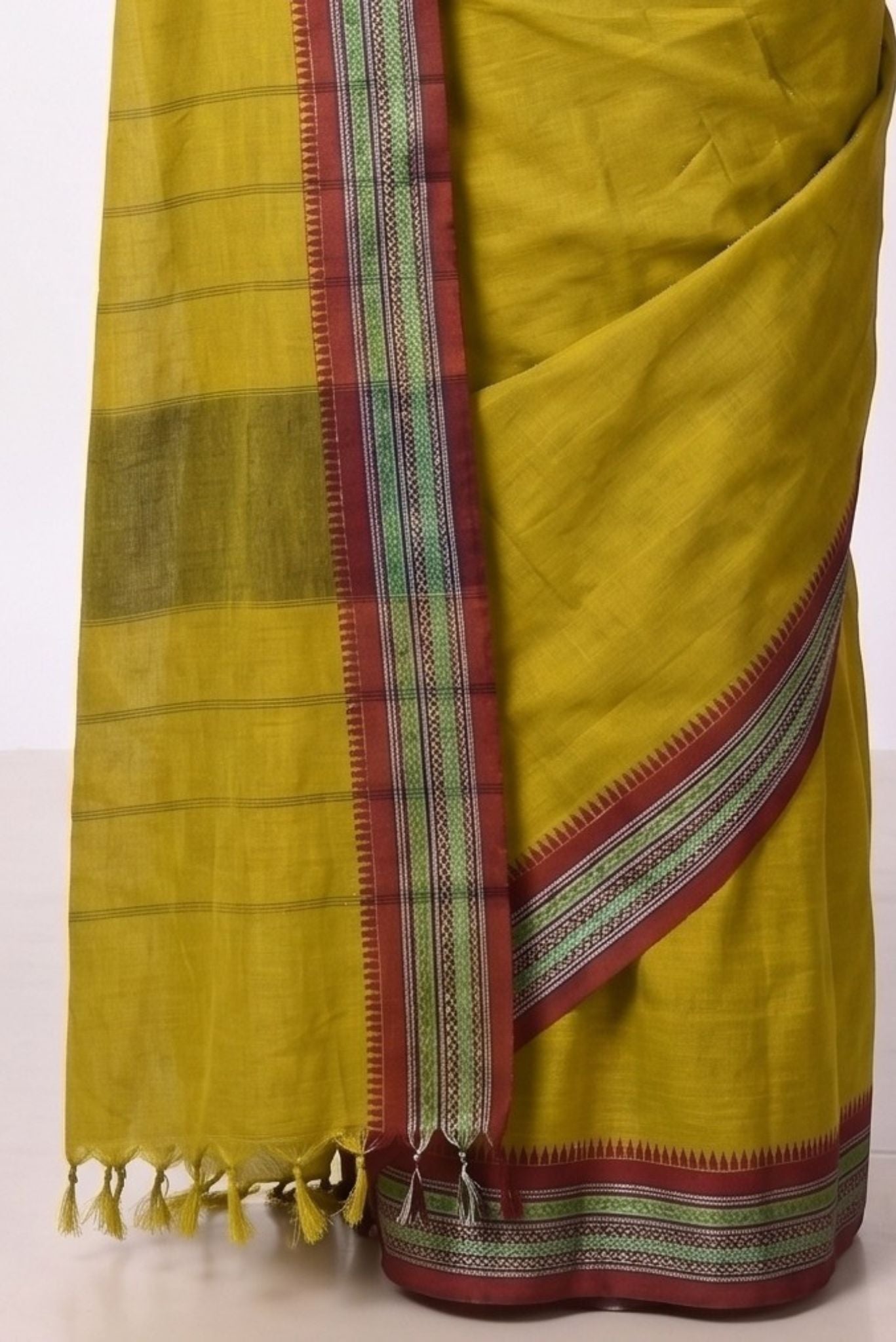 KEERTHANA - MEHENDI GREEN
