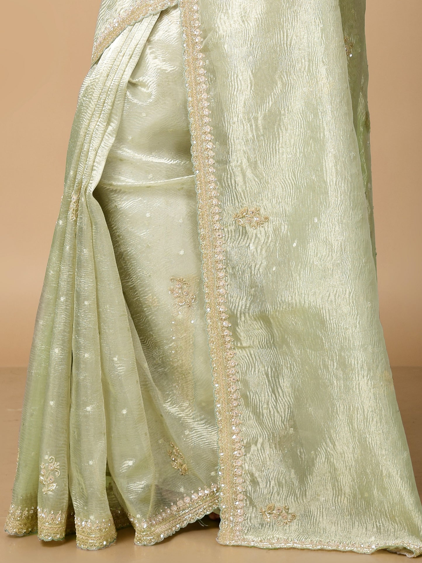 VAISHALI crushed tissue pearl zardosi